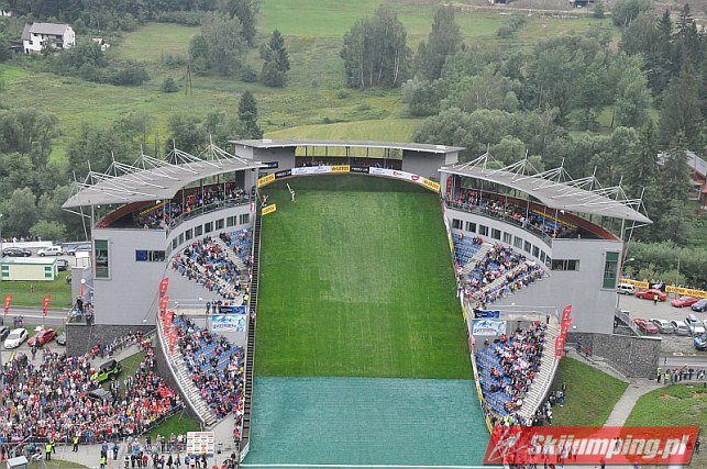004 Arena skoczni